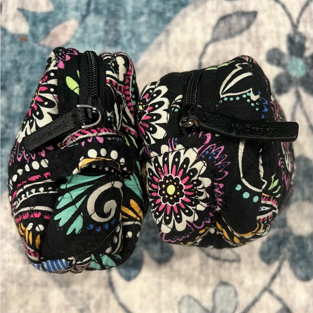 Vera Bradley Set of 2 Bandana Swirl Cosmetic Bags
EUC - Picture 4 of 15